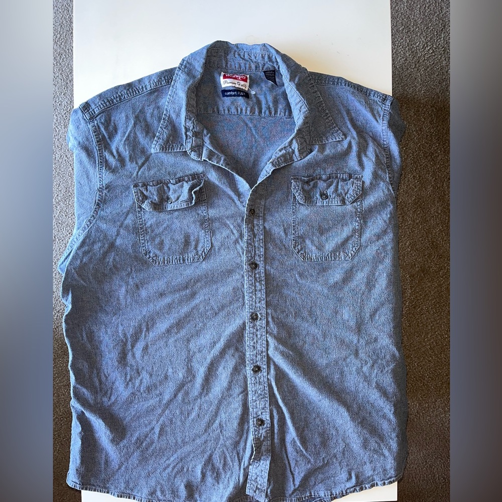 Wrangler Comfort Flex Short Sleeve Button Up